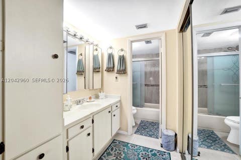 Tiny photo for 1000 Colony Point Cir #422, Pembroke Pines, FL 33026 (MLS # A12042960)