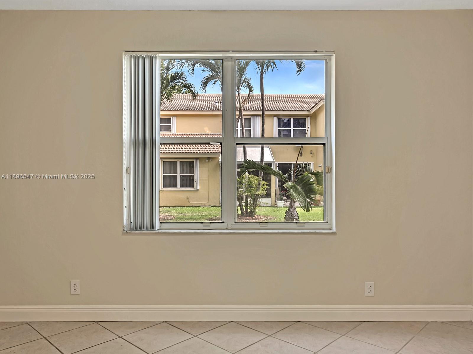 PEMBROKE SHORES - Residential Lease