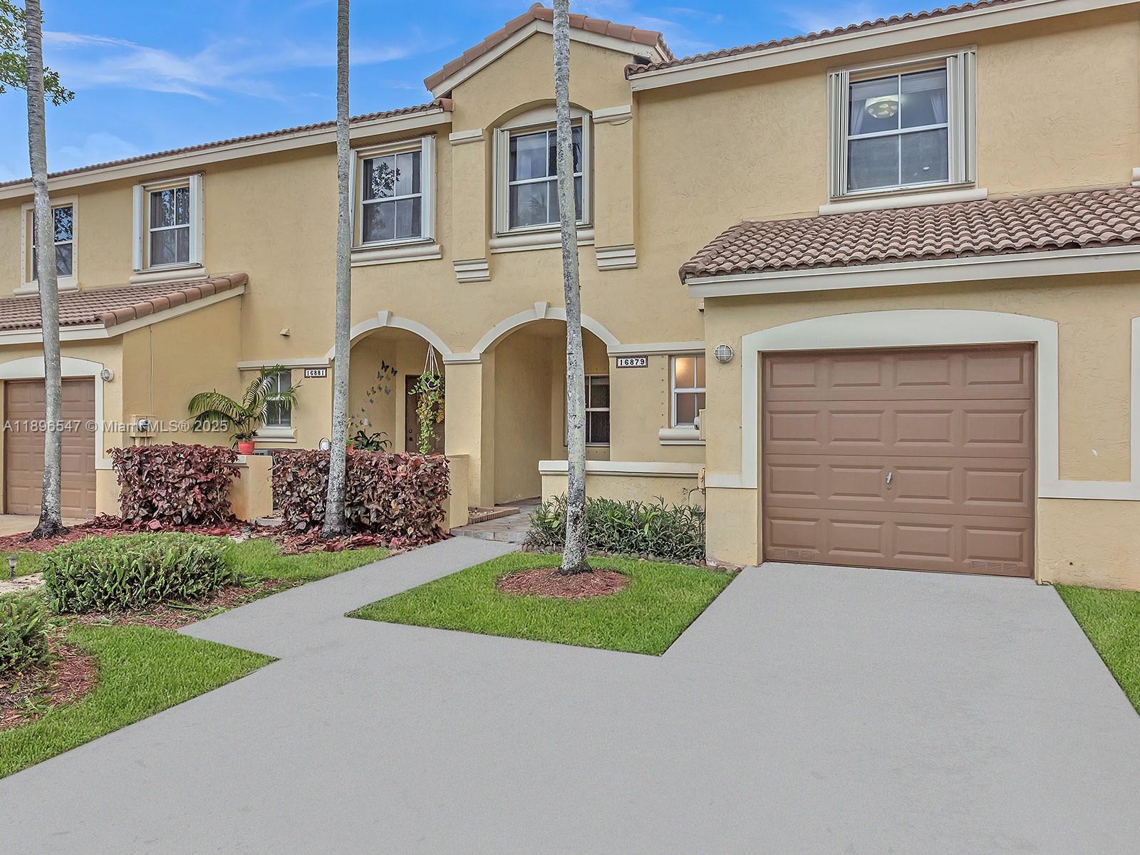 PEMBROKE SHORES - Residential Lease