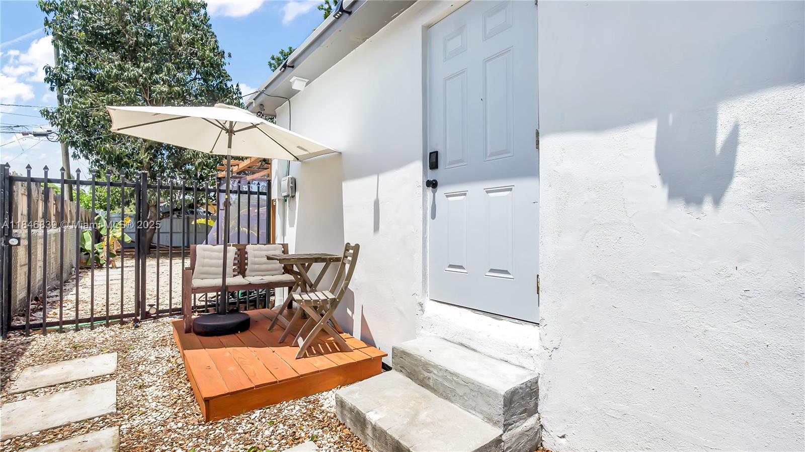 PLEASANT VILLAGE - Residential