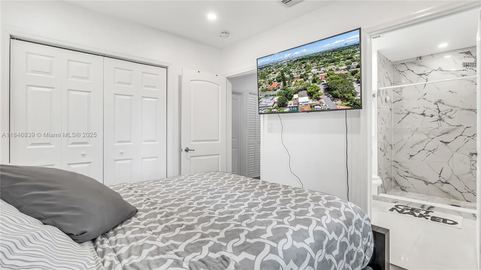 PLEASANT VILLAGE - Residential