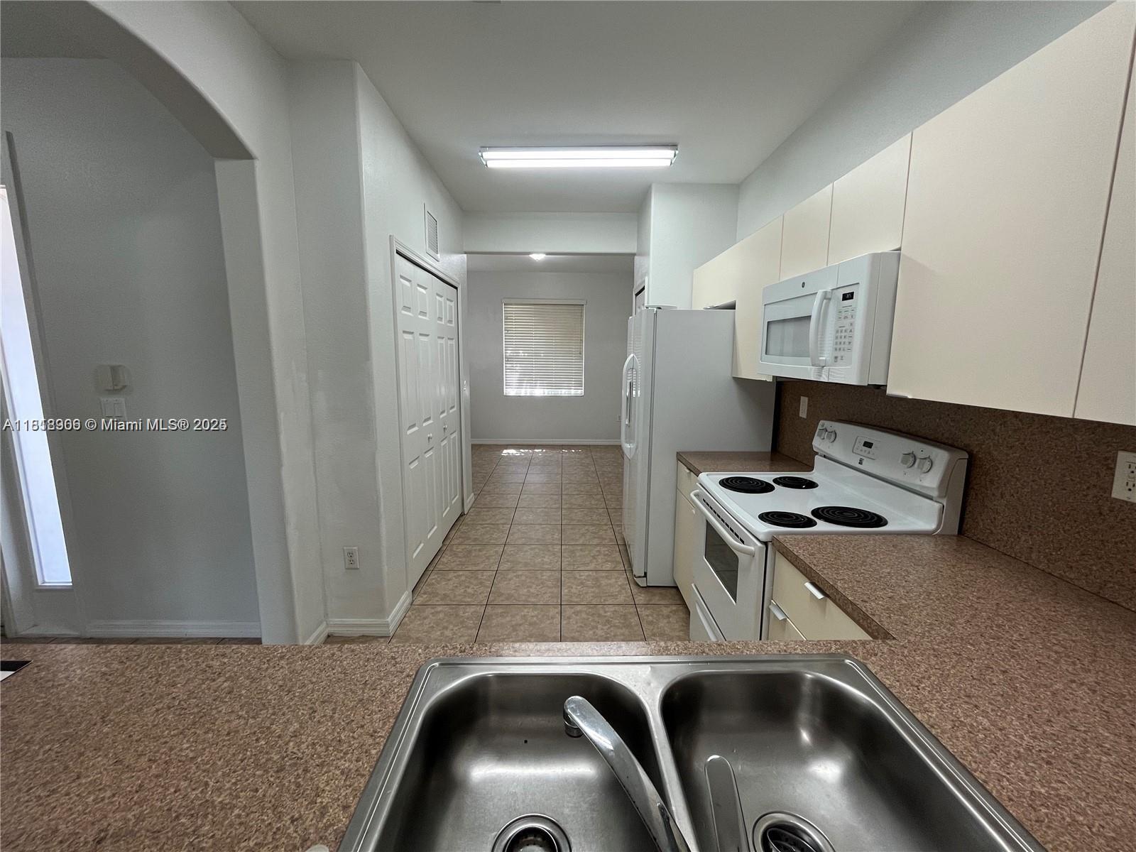 CENTURY GARDENS VILLAS - Residential Lease