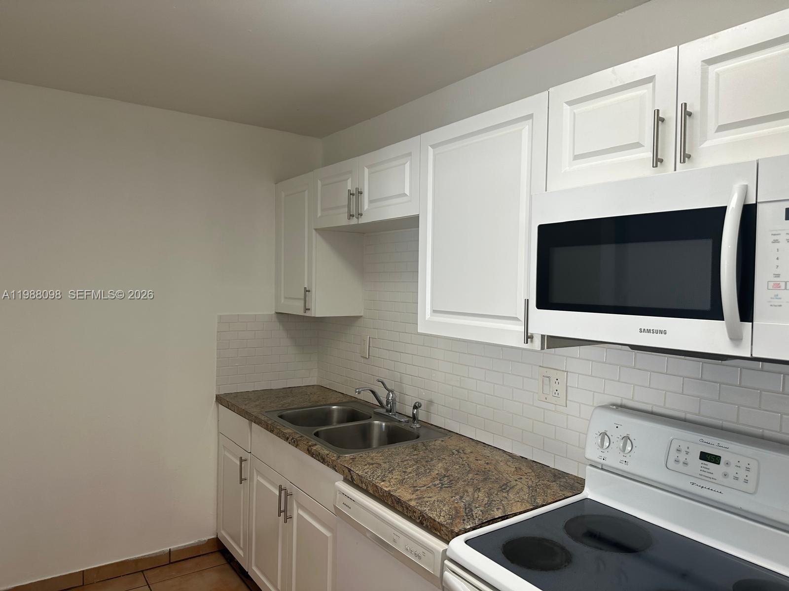 DORAL GARDENS CONDO - Residential Lease