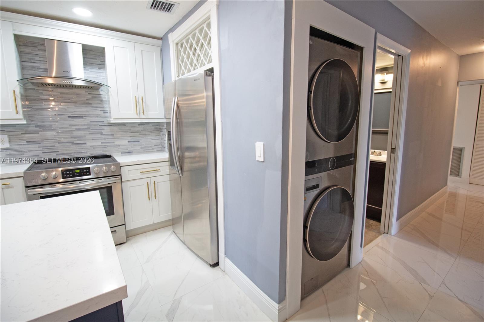 HEATHGATE 2ND ADD - Residential Lease