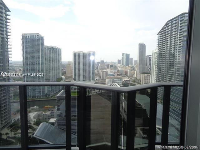 Rental Property at 45 Sw 9th St 3009, Miami, Broward County, Florida - Bedrooms: 1 
Bathrooms: 2  - $3,200 MO.