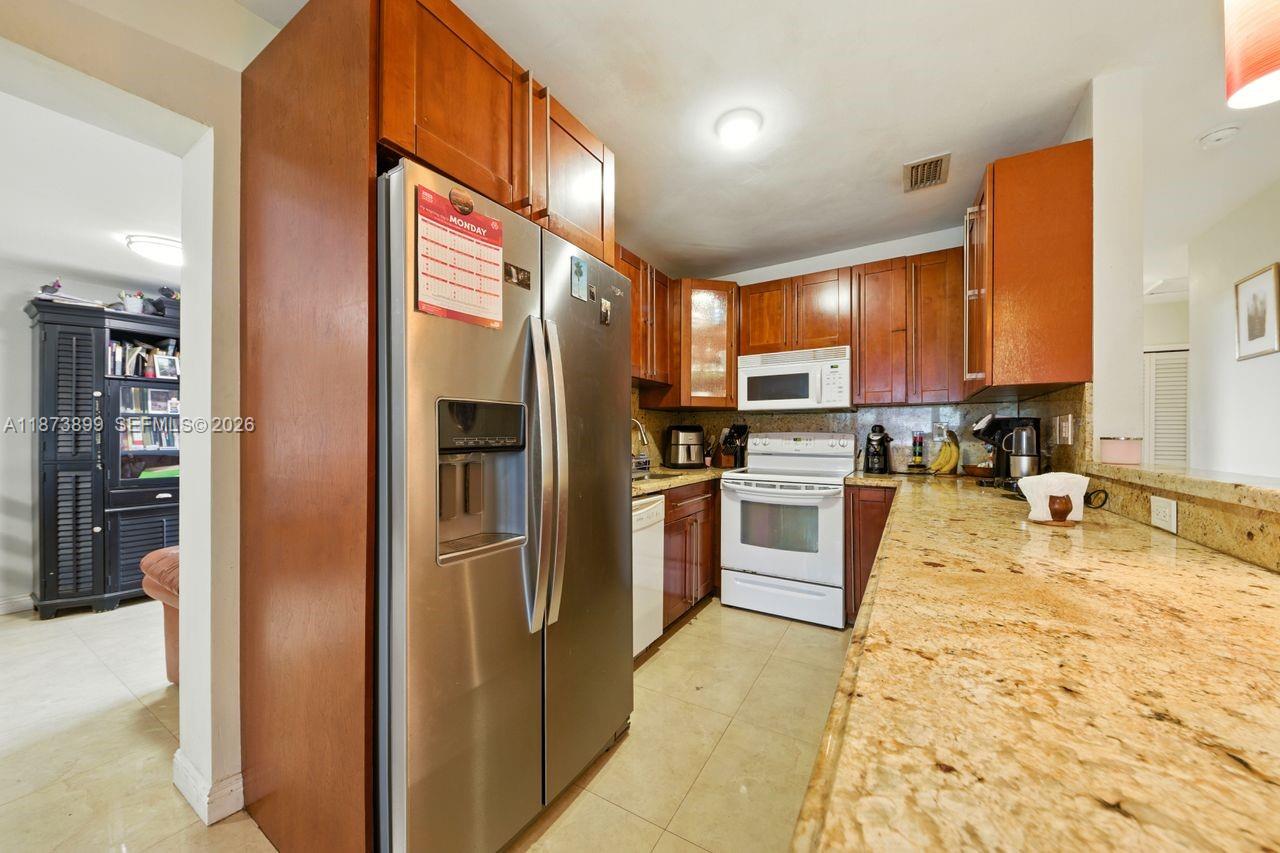 CENTRAL MIAMI PART 6 - Residential