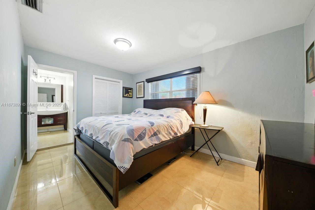 CENTRAL MIAMI PART 6 - Residential