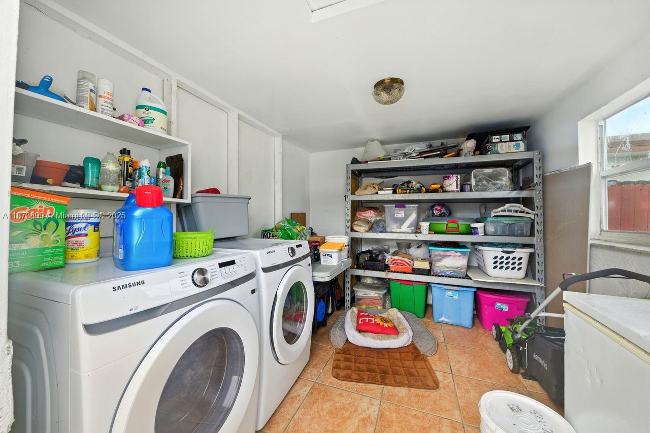 CENTRAL MIAMI PART 6 - Residential