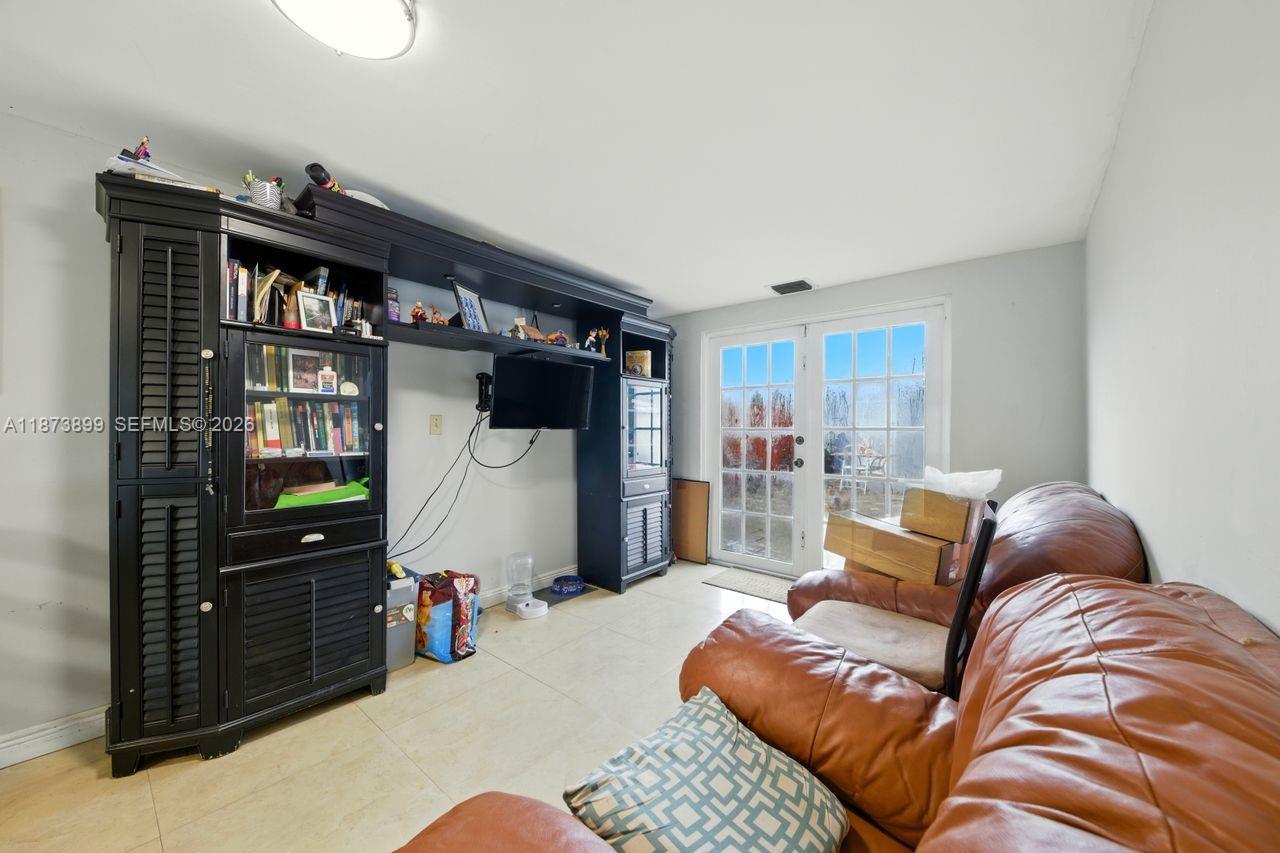 CENTRAL MIAMI PART 6 - Residential