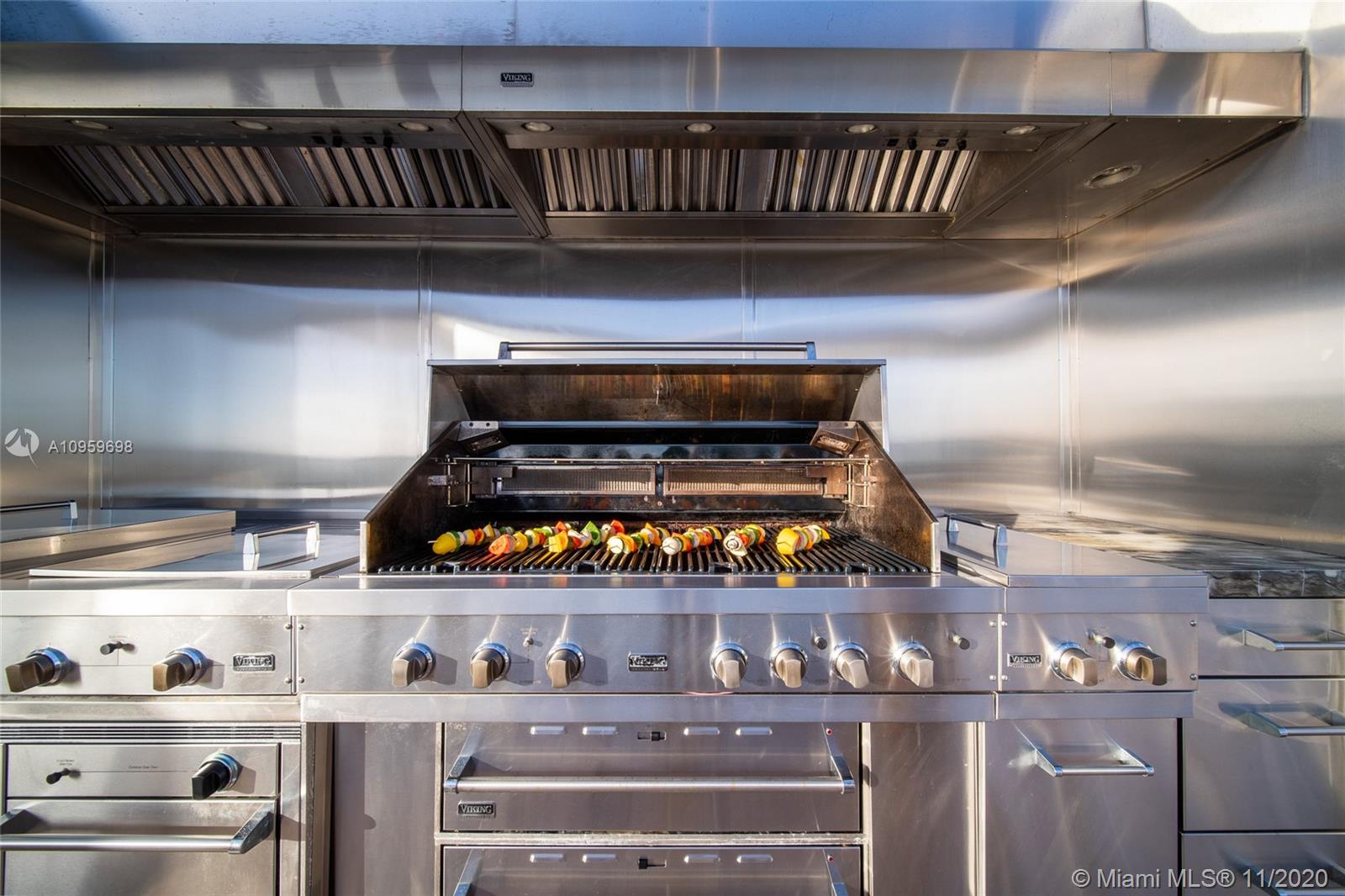 THE CARIBBEAN CONDO - Residential