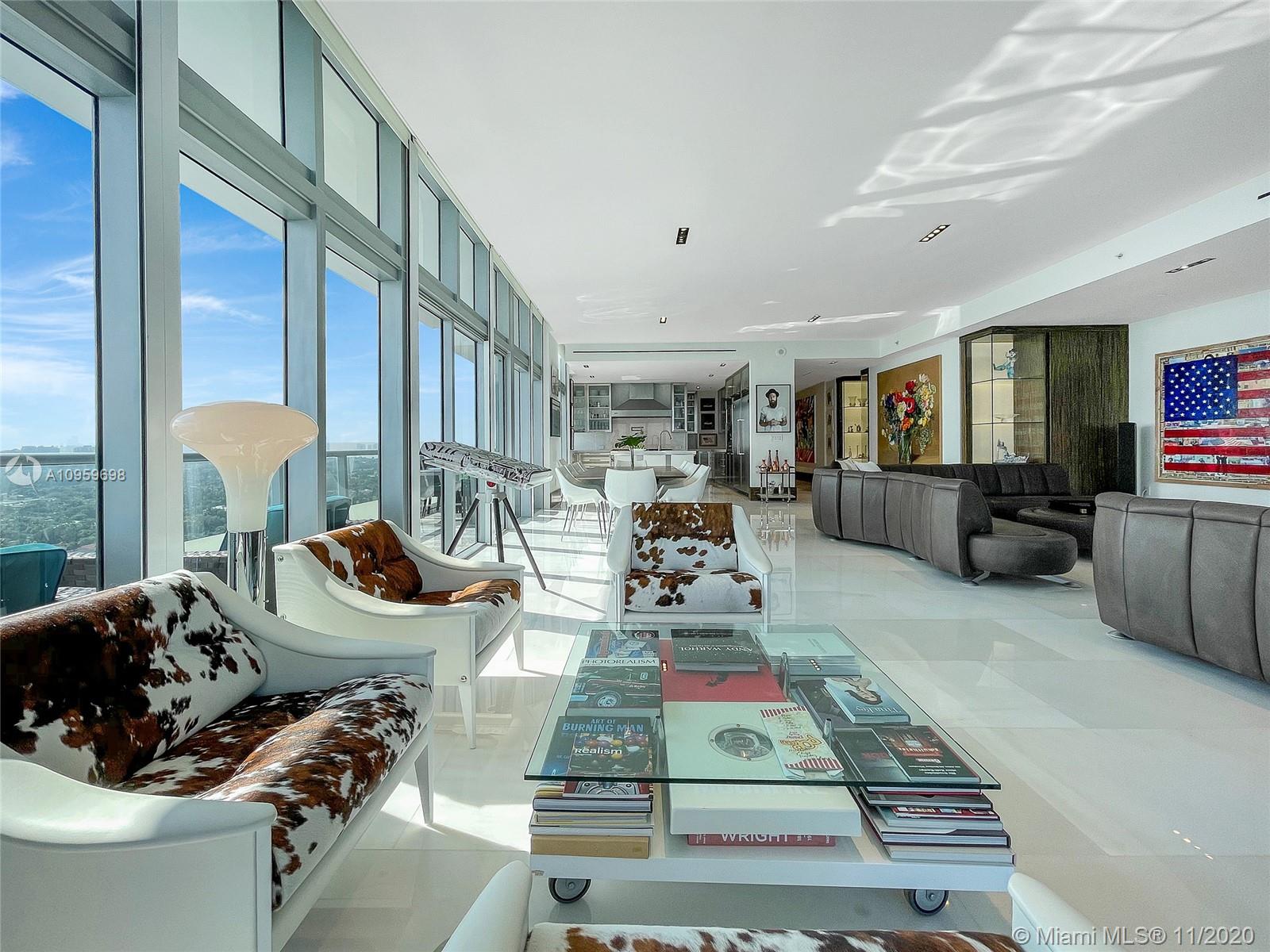 THE CARIBBEAN CONDO - Residential