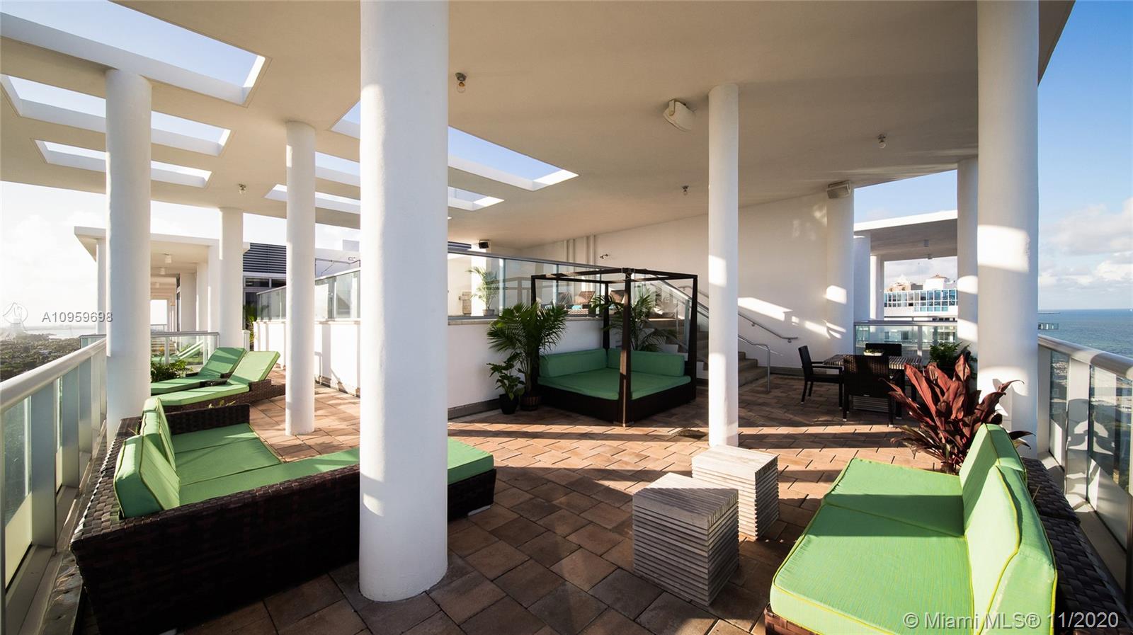 THE CARIBBEAN CONDO - Residential