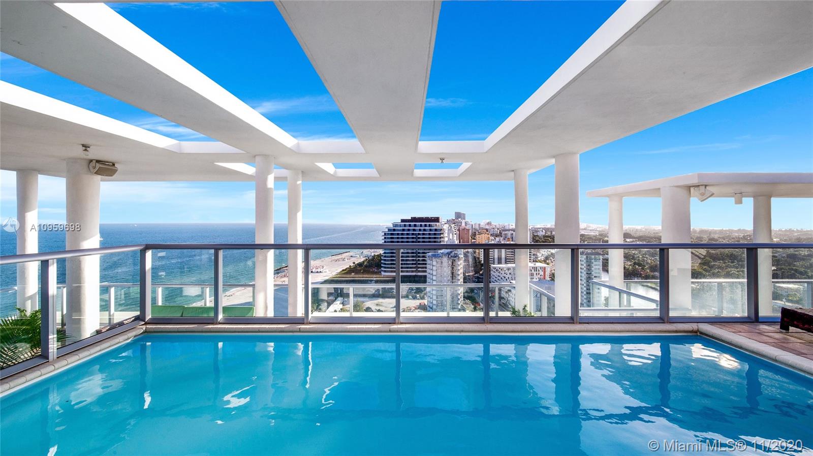 THE CARIBBEAN CONDO - Residential