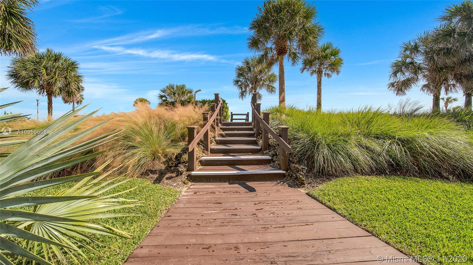 THE CARIBBEAN CONDO - Residential