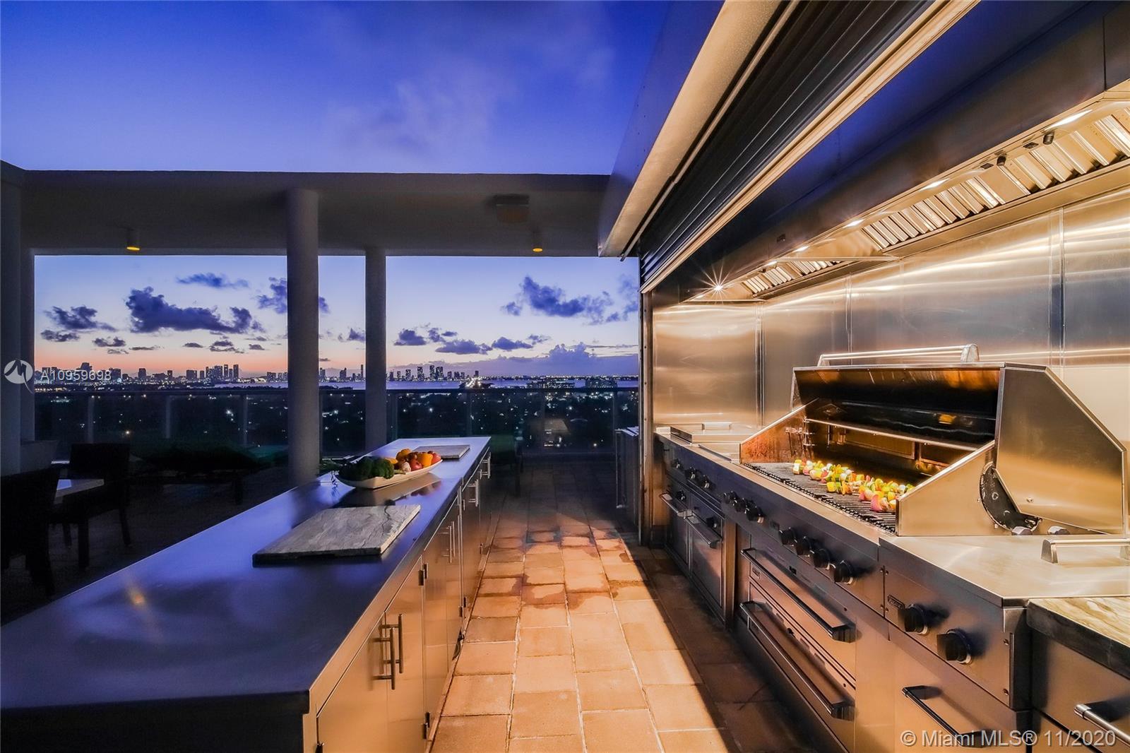 THE CARIBBEAN CONDO - Residential