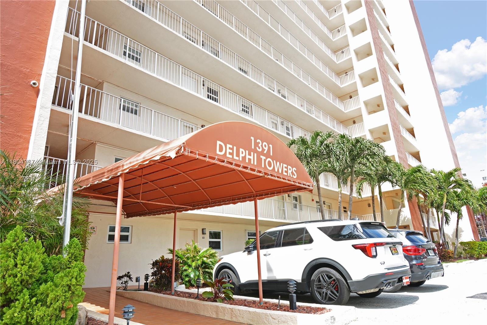 1391 S Ocean Blvd 704, Pompano Beach, Broward County, Florida - 1 Bedrooms  
2 Bathrooms - 