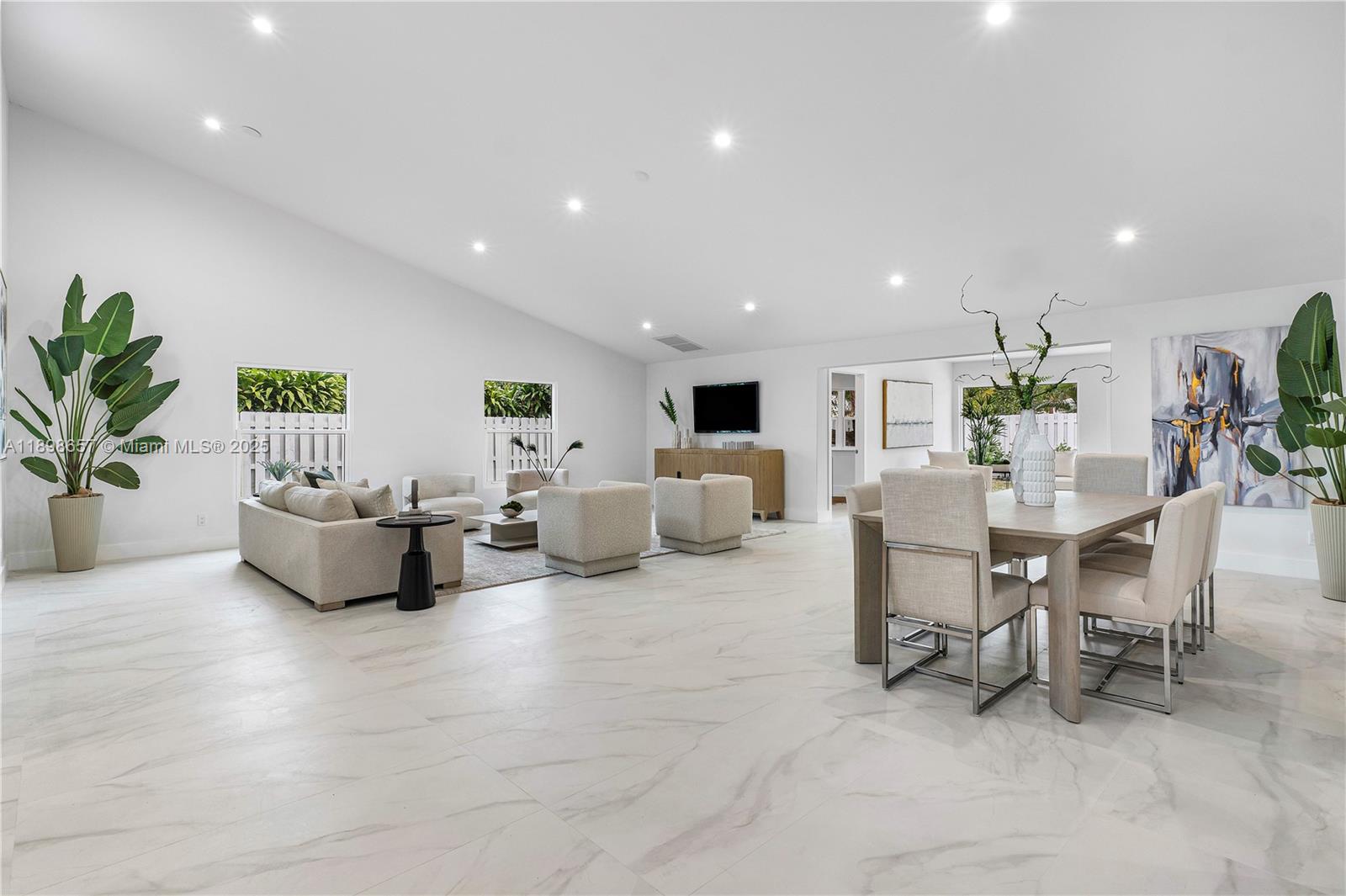 BOCA RATON SQUARE UNIT 14 - Residential