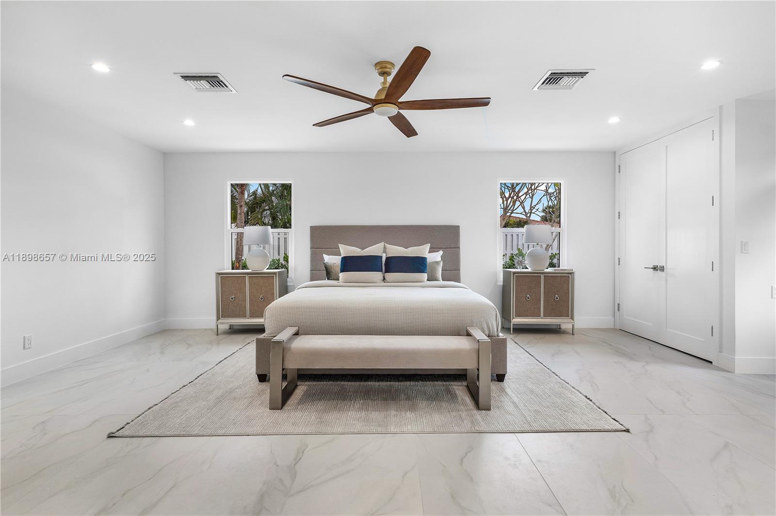 BOCA RATON SQUARE UNIT 14 - Residential