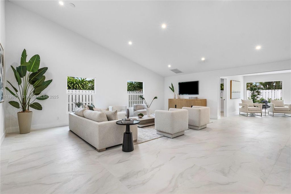 Photo of 1338 SW 13th St, Boca Raton, FL 33486 (MLS # A11898657)