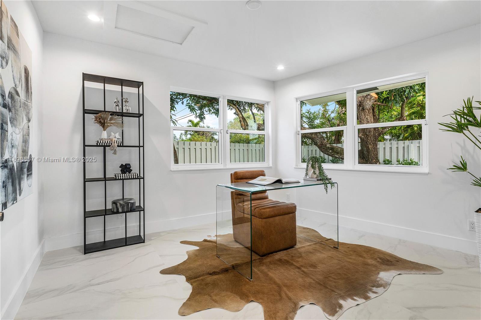 BOCA RATON SQUARE UNIT 14 - Residential