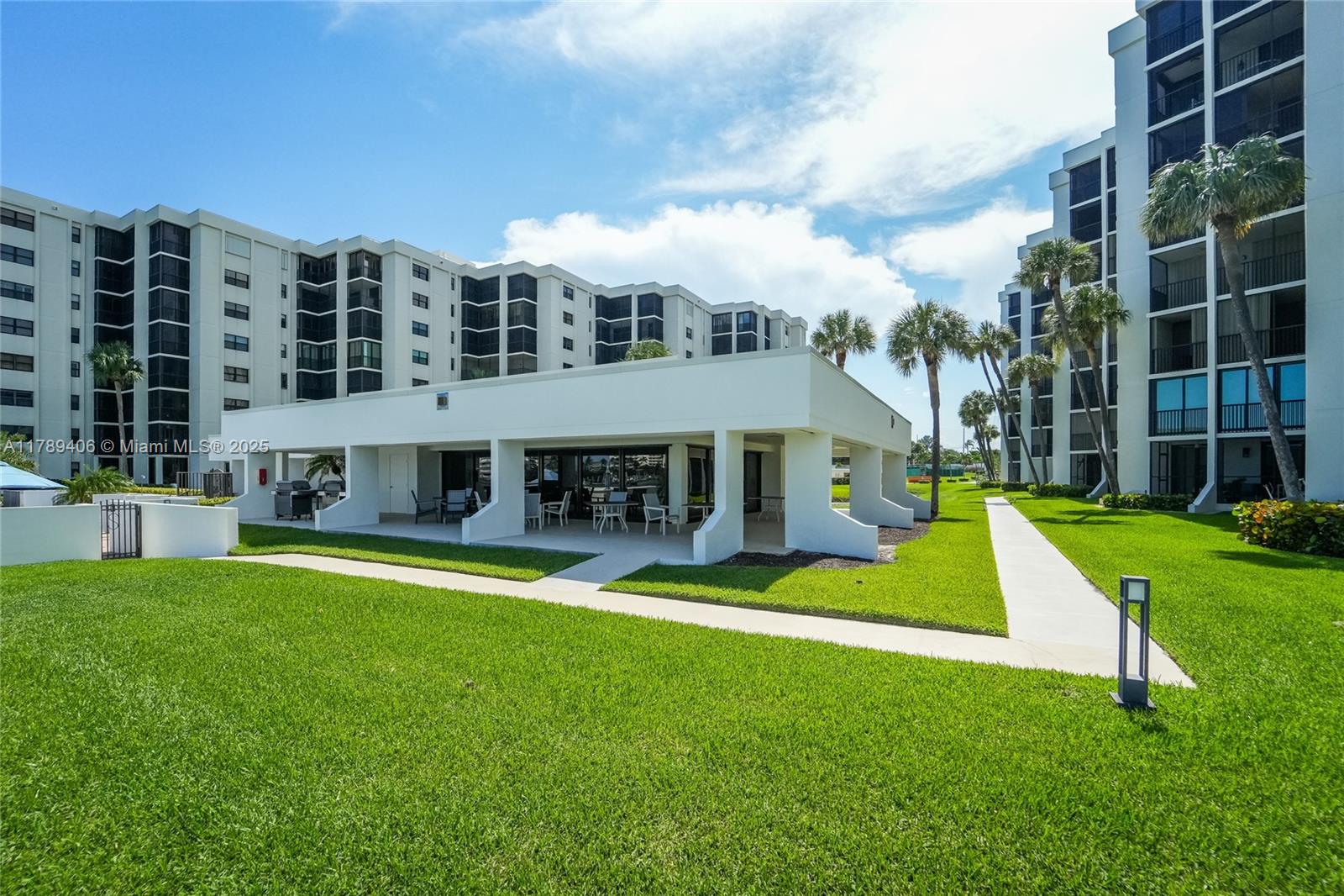 SANDPOINTE BAY CONDO - Residential