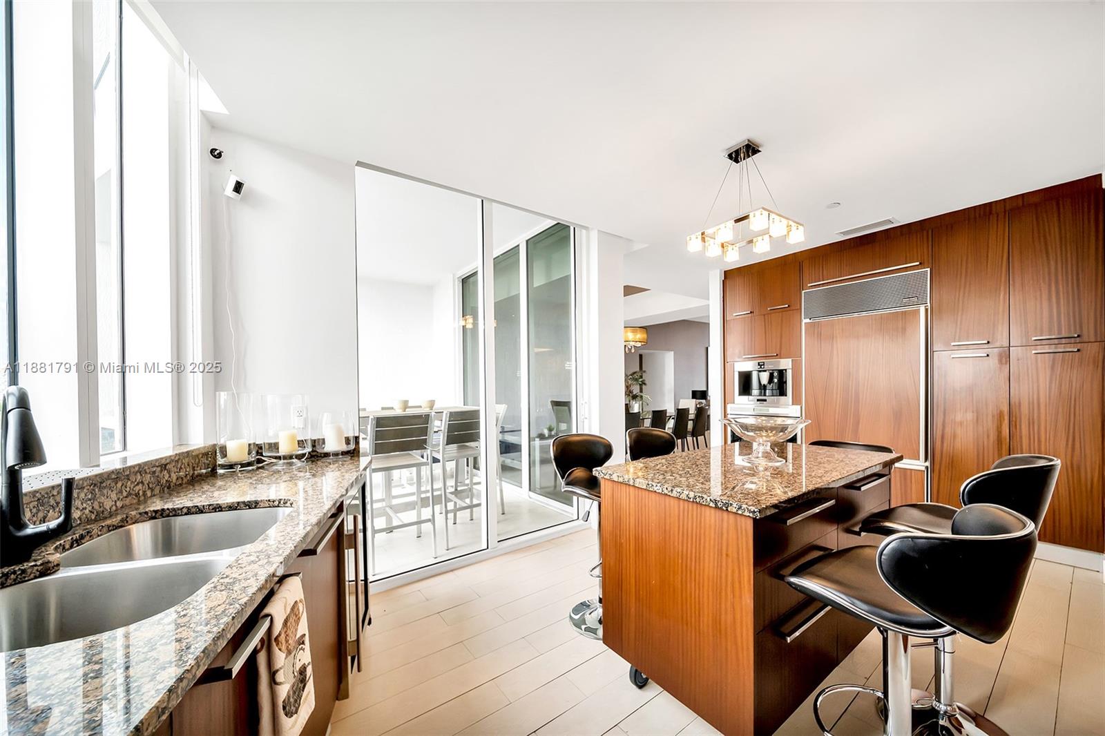 TDR TOWER II CONDO - Residential Lease