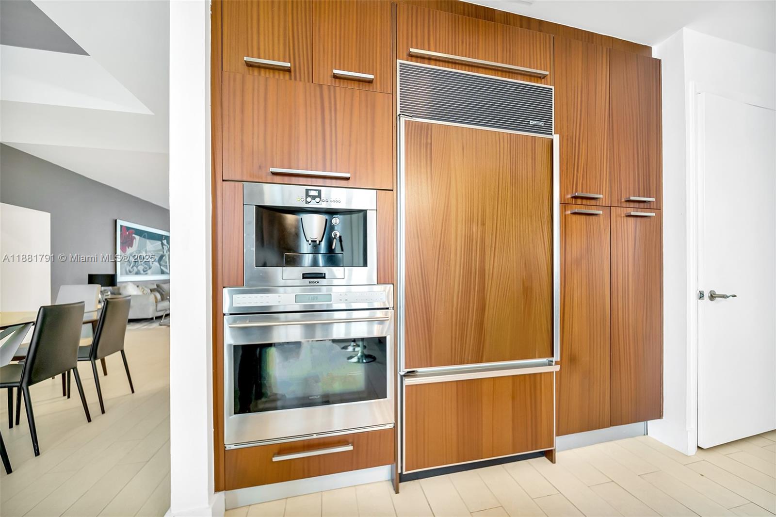 TDR TOWER II CONDO - Residential Lease