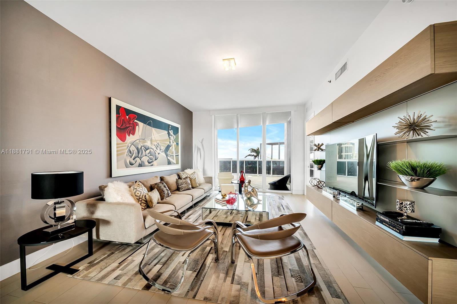 TDR TOWER II CONDO - Residential Lease