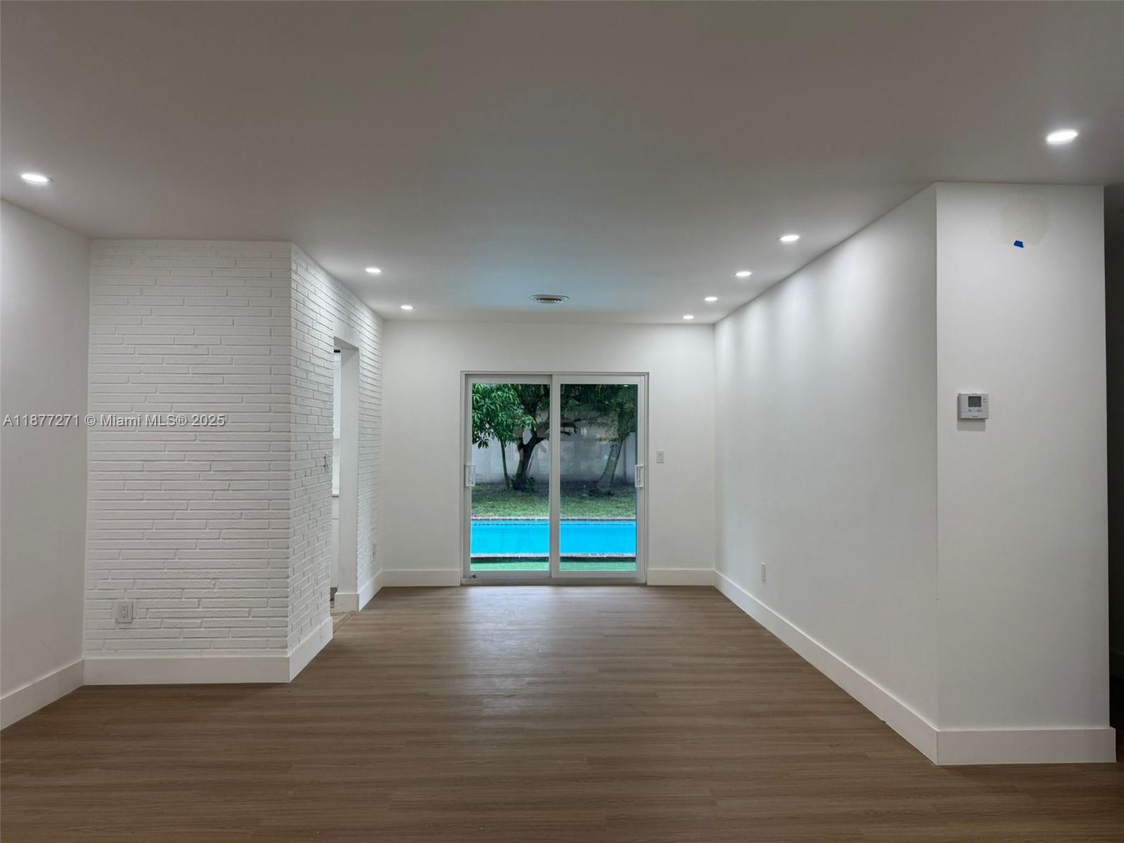 EAST PLANTATION 2ND SEC - Residential