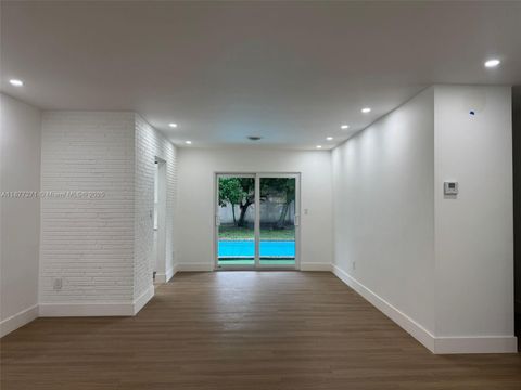 Photo of 370 NW 43rd Ave, Plantation, FL 33317 (MLS # A11877271)