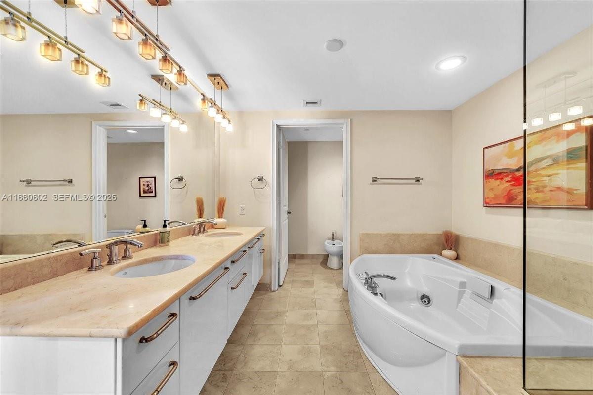 OCEAN PALMS CONDO - Residential