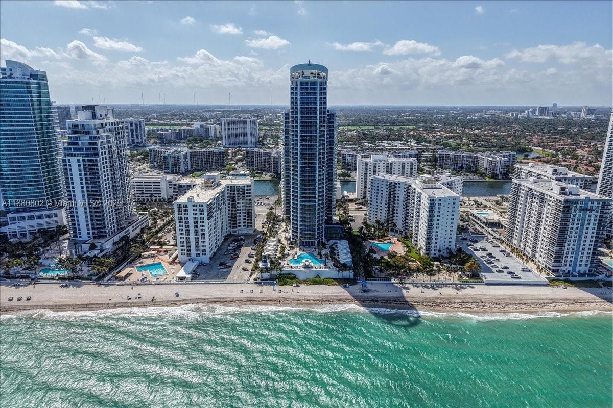 OCEAN PALMS CONDO - Residential