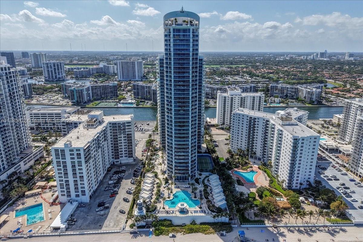 OCEAN PALMS CONDO - Residential