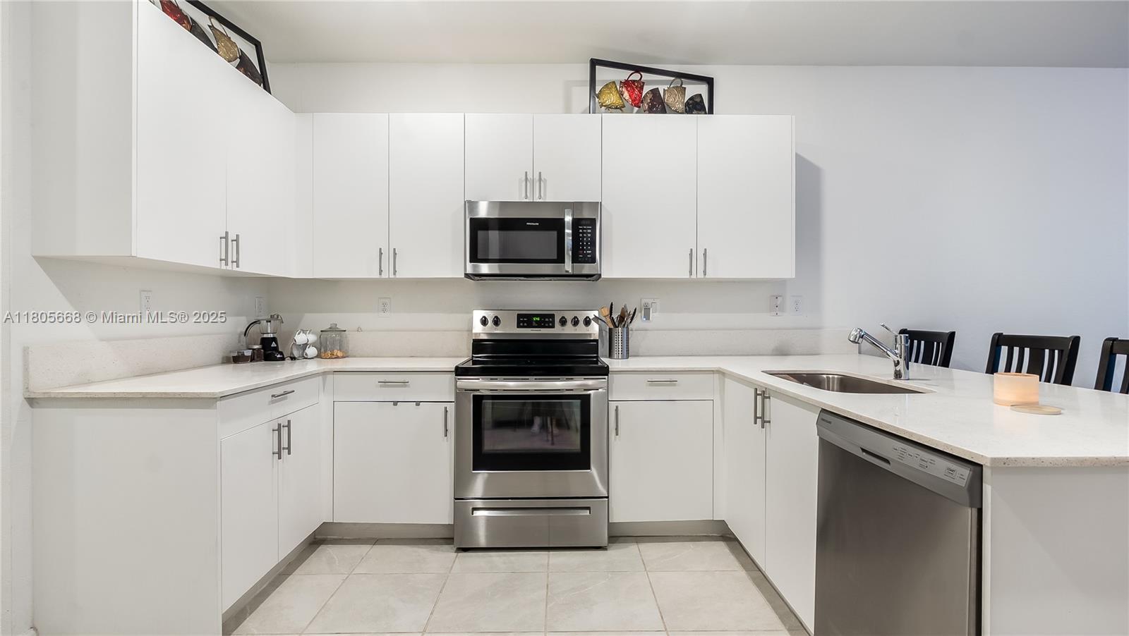 CAMBRIDGE ESTATES FIRST A - Residential