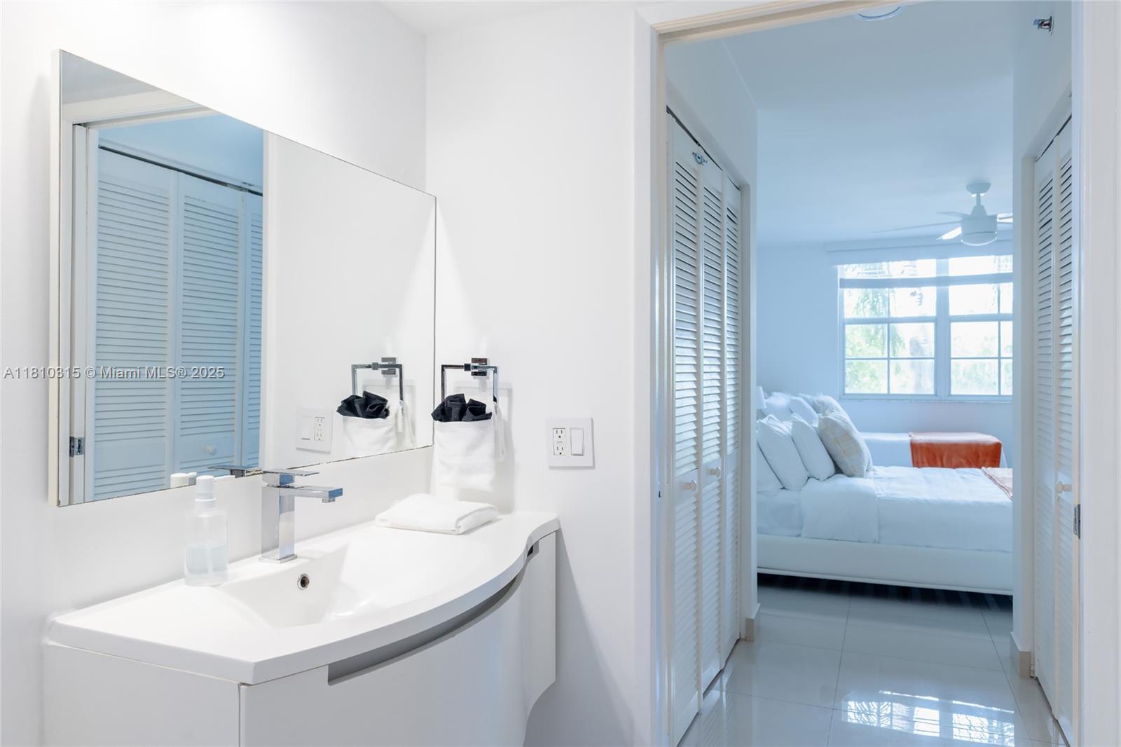 THE YACHT CLUB AT AVENTUR - Residential Lease