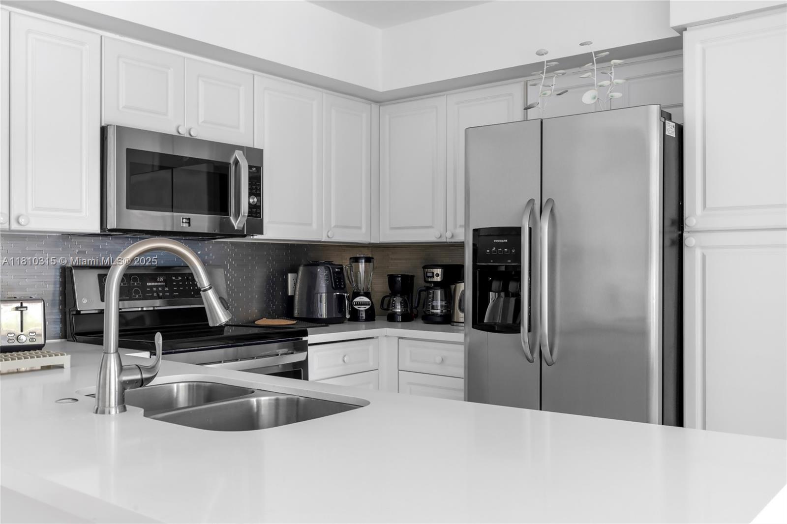 THE YACHT CLUB AT AVENTUR - Residential Lease