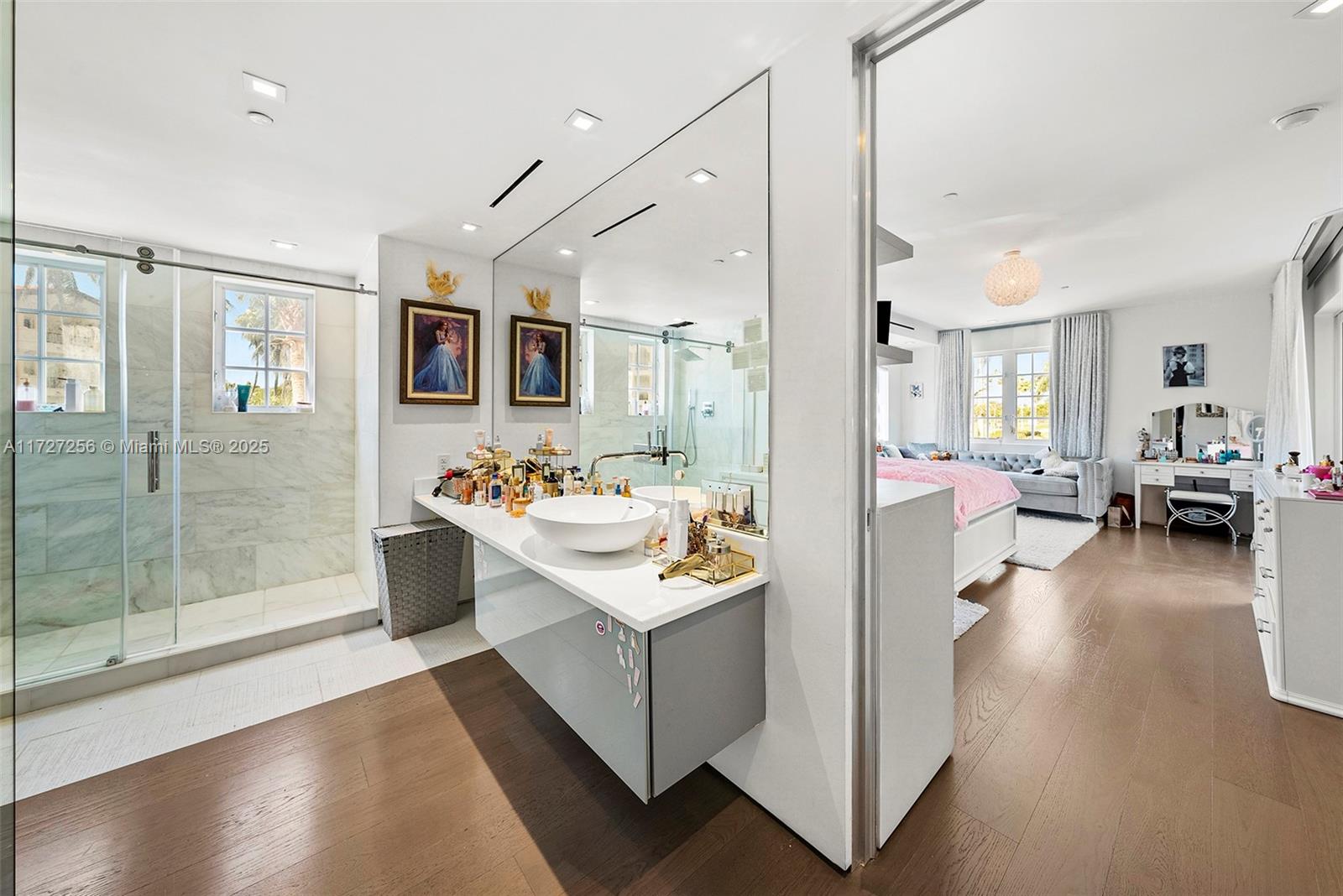 OCEANSIDE AT FISHER ISLAN - Residential