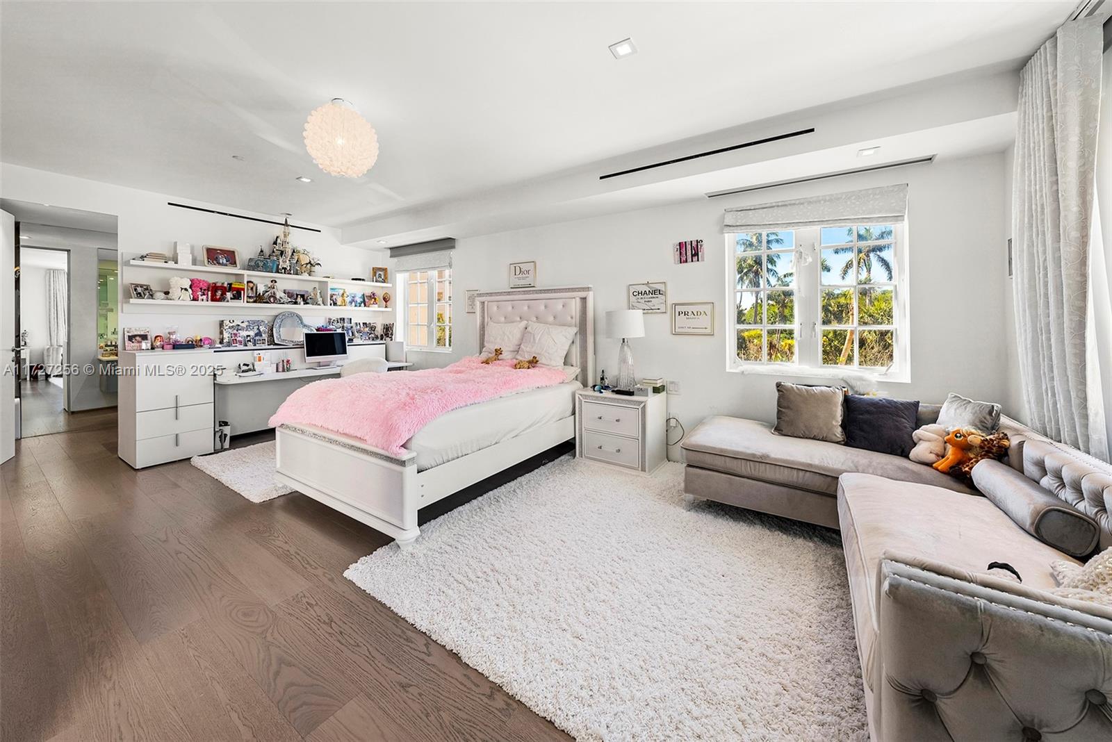 OCEANSIDE AT FISHER ISLAN - Residential