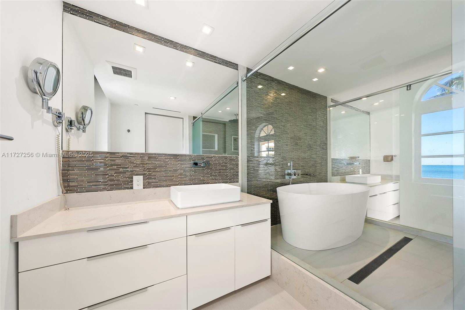 OCEANSIDE AT FISHER ISLAN - Residential