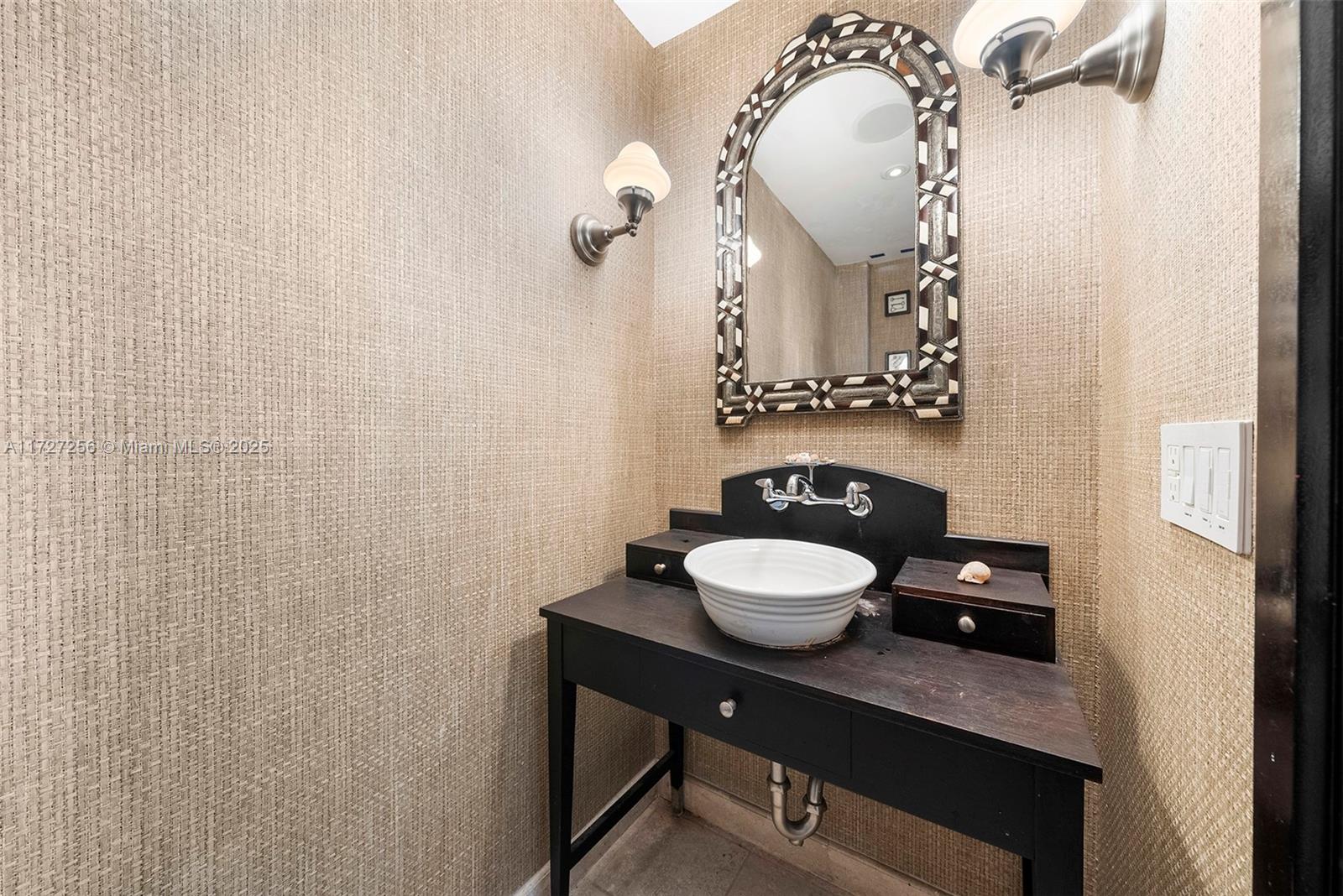 OCEANSIDE AT FISHER ISLAN - Residential