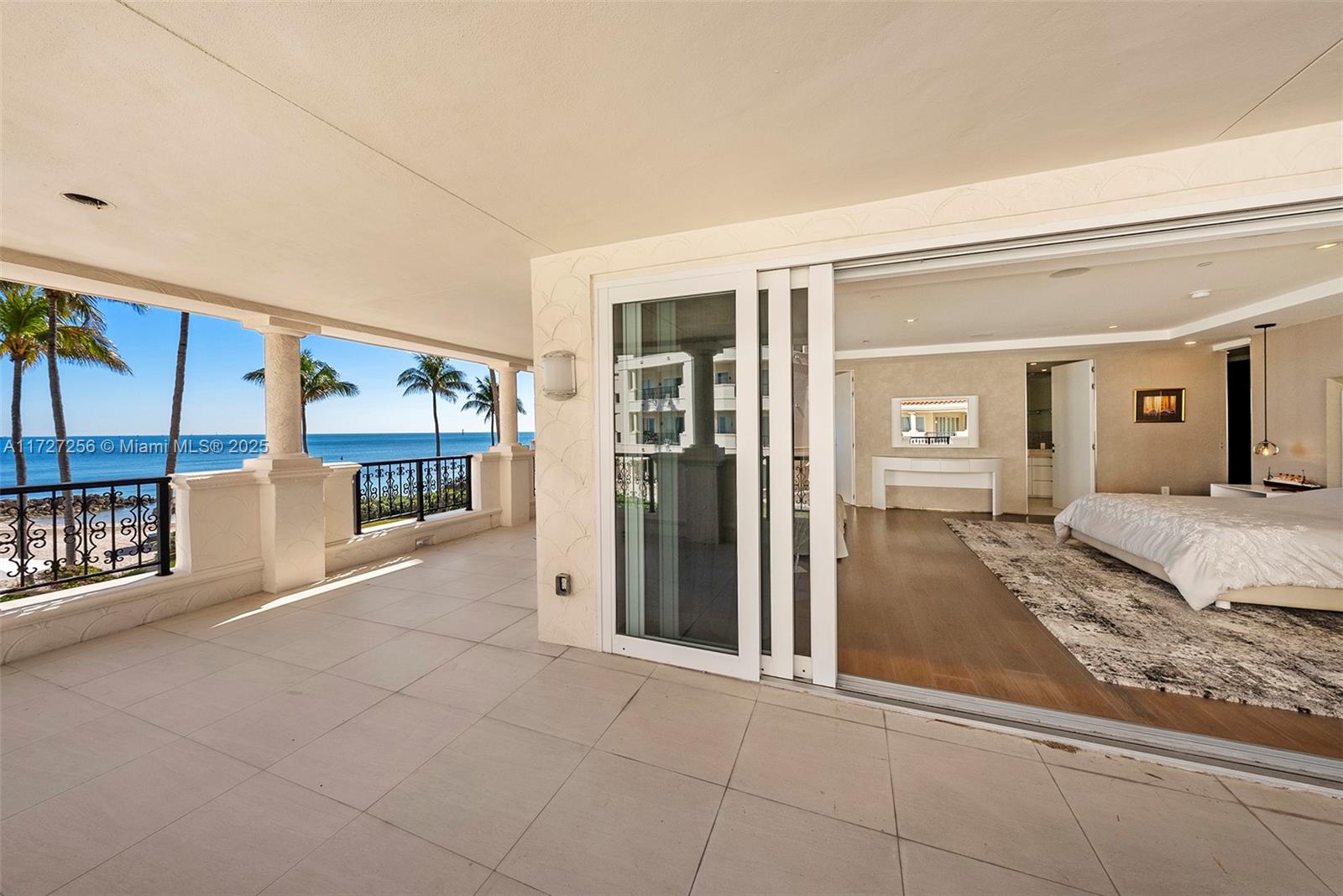 OCEANSIDE AT FISHER ISLAN - Residential