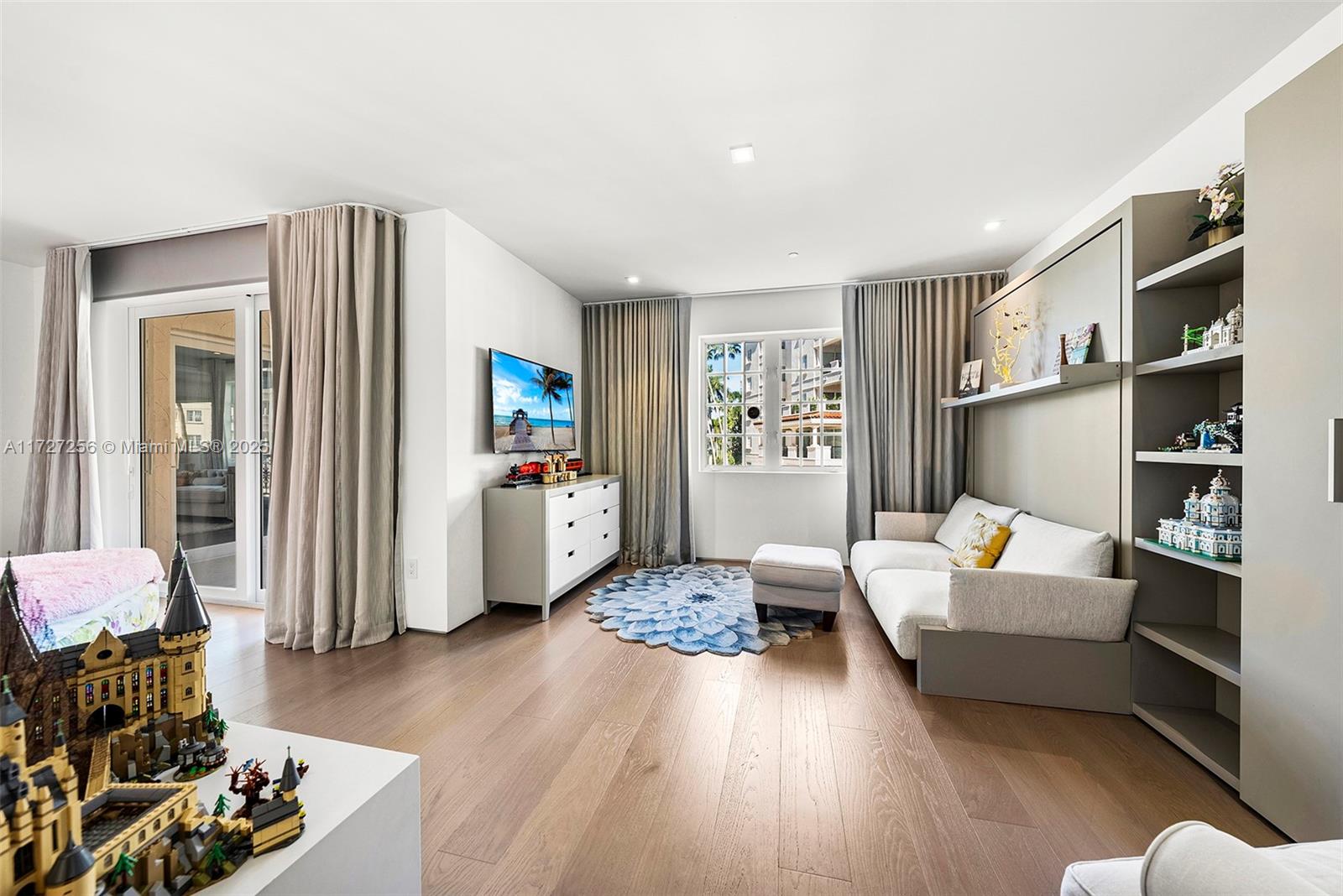 OCEANSIDE AT FISHER ISLAN - Residential