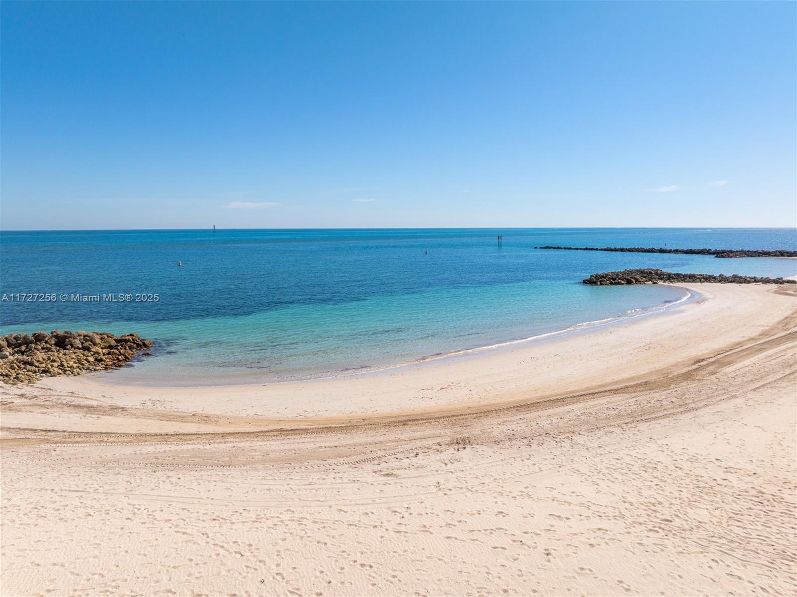 OCEANSIDE AT FISHER ISLAN - Residential