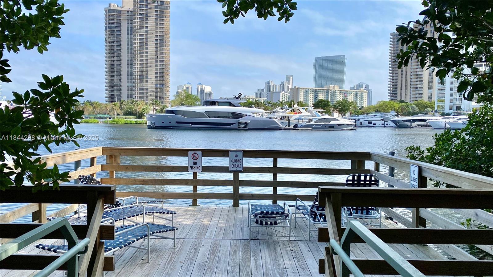 GREAT 1 BED/1 FULL BATH UNFURNISHED IN THE YACHT CLUB GATED COMMUNITY IN AVENTURA!! $ 2,400 PER MONTH. LOCATED ON THE FIRST FLOOR!! OPEN KITCHEN + ELECTRIC RANGE WITH GLASS TOP, WASHER & DRYER, LIVING ROOM WITH GARDEN VIEW, LARGE BEDROOM WITH SPACIOUS CLOSET, FULL BATH. NICE COMMUNITY POOL WITH GYM AND A PEACEFULL DOCK WITH WATER VIEW.
NEAR PUBLIC SCHOOLS , ACROSS FROM THE AVENTURA GOLF COURSE, MINUTES TO THE BEACH, FINE DINING AND SHOPPING, MAIN EXPRESSWAYS AND THE INT'L FORT LAUDERDALE AIRPORT
ALL LEASE APPLICATIONS SHALL BE CHECKED AND APPROVED BY THE CONDO MANAGEMENT
