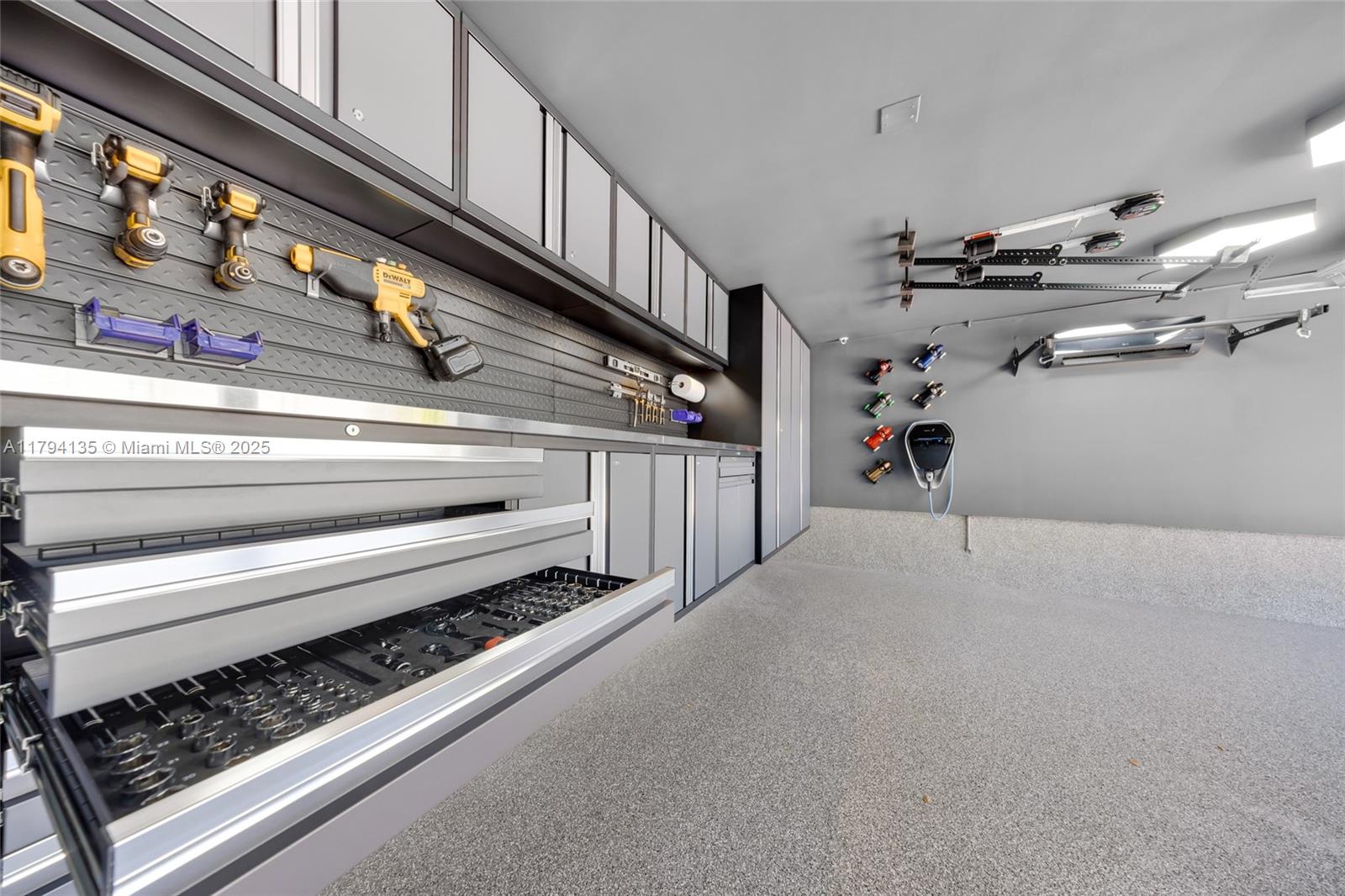 LA GORCE GOLF SUB - Residential