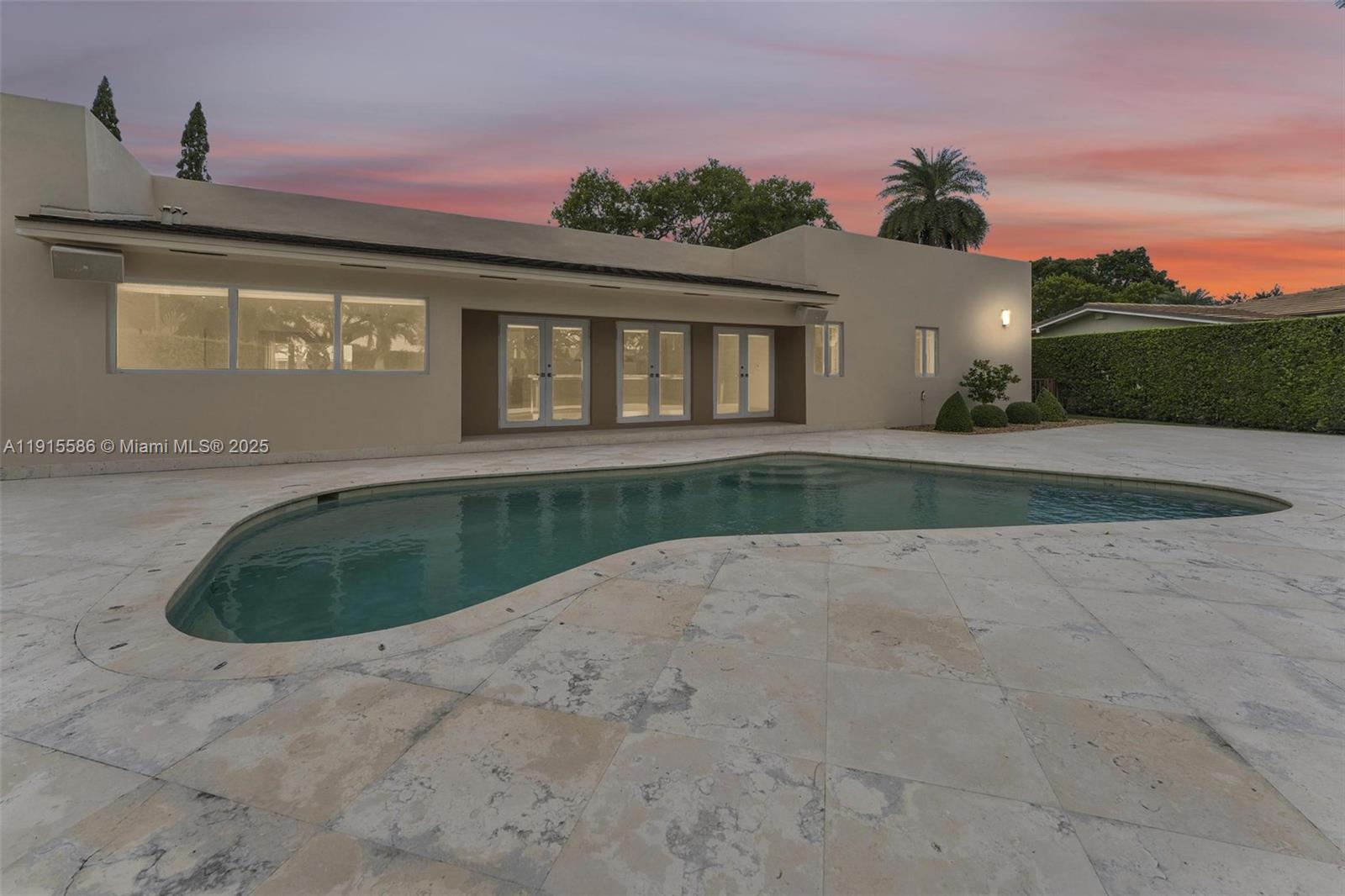 Miami Lakes - Loch Lomond - Residential