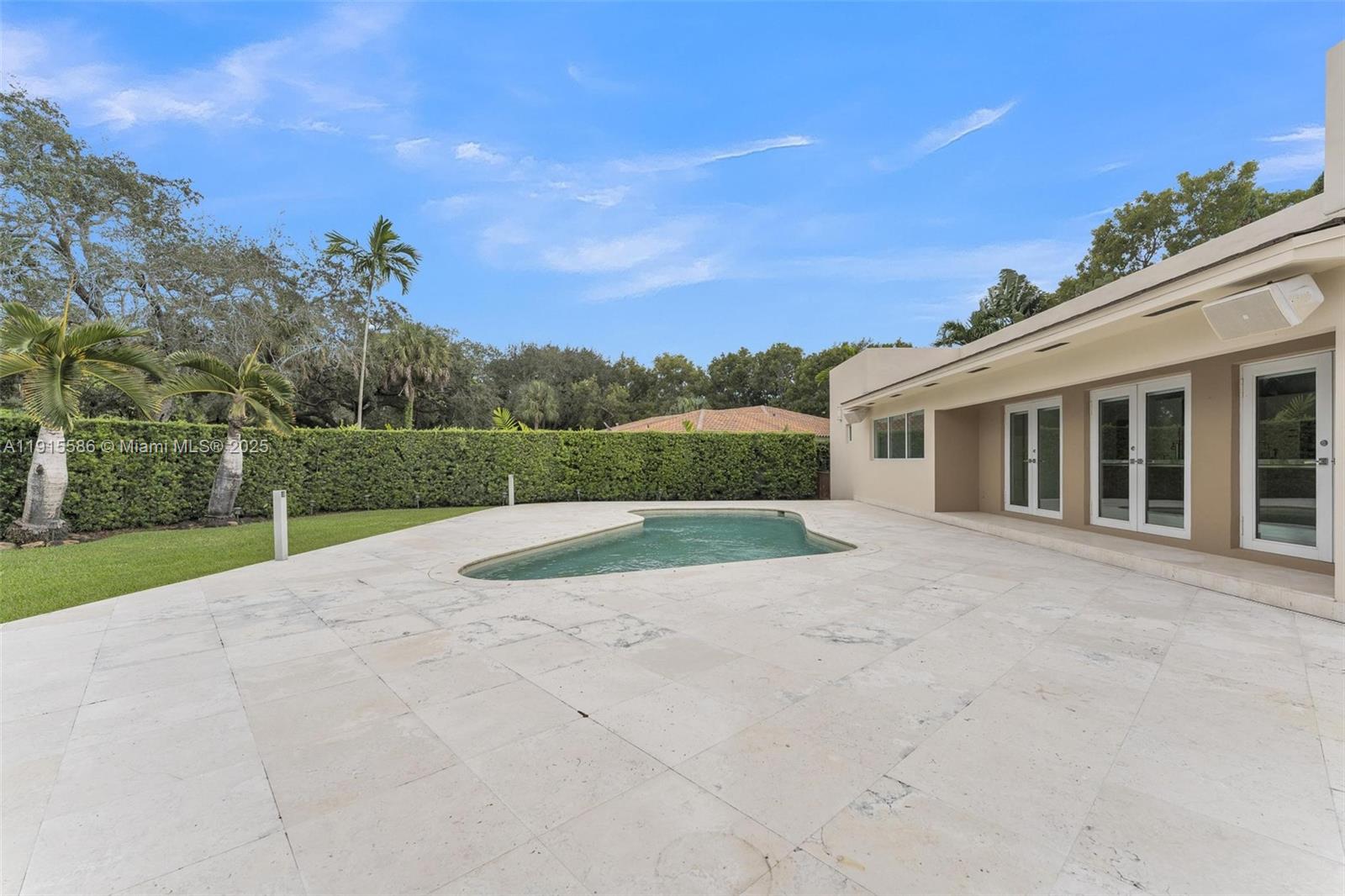 Miami Lakes - Loch Lomond - Residential