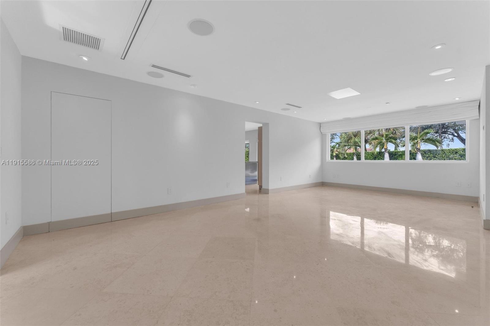 Miami Lakes - Loch Lomond - Residential