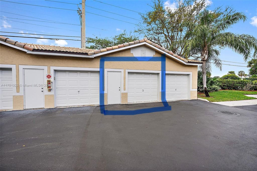 Photo of 236 Village Blvd #1304, Tequesta, FL 33469 (MLS # A11751922)