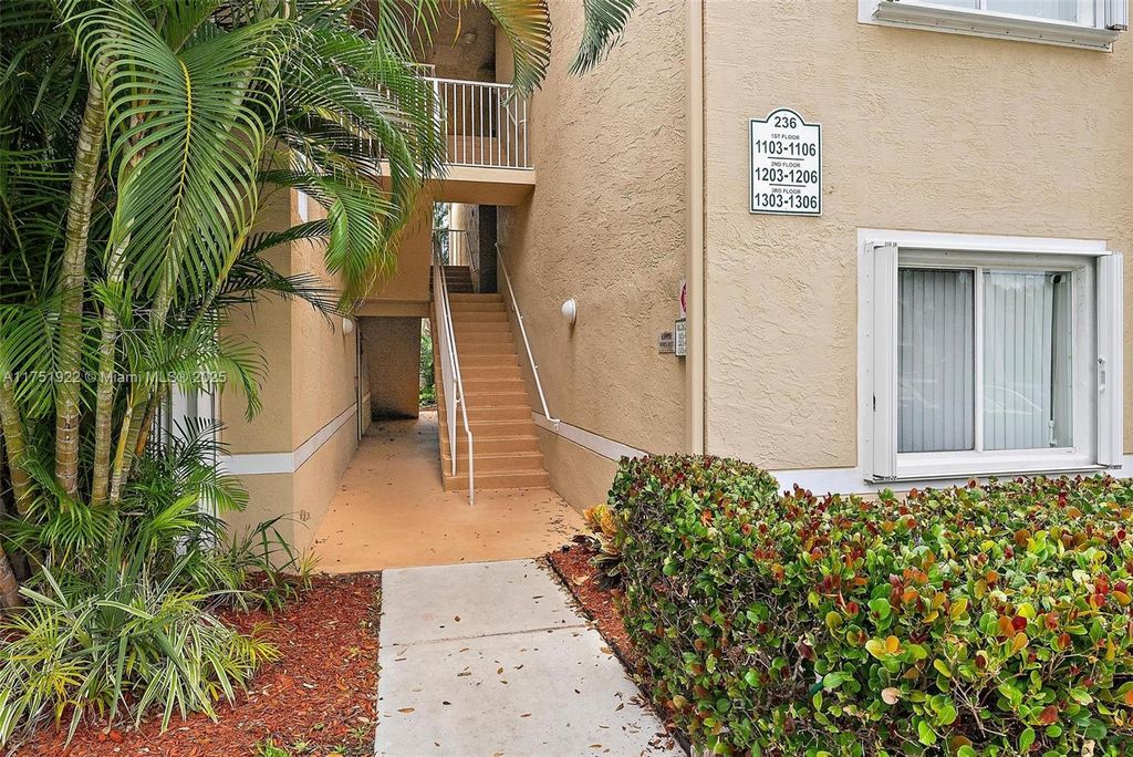 Photo of 236 Village Blvd #1304, Tequesta, FL 33469 (MLS # A11751922)